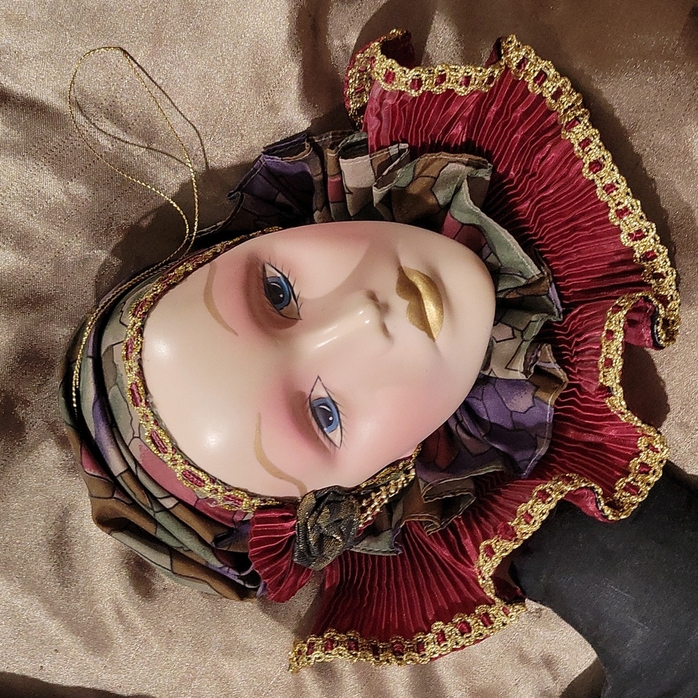 💥💥Half off flash sale💥💥Unique Clown Doll Face wall hangings - Picture 9 of 9